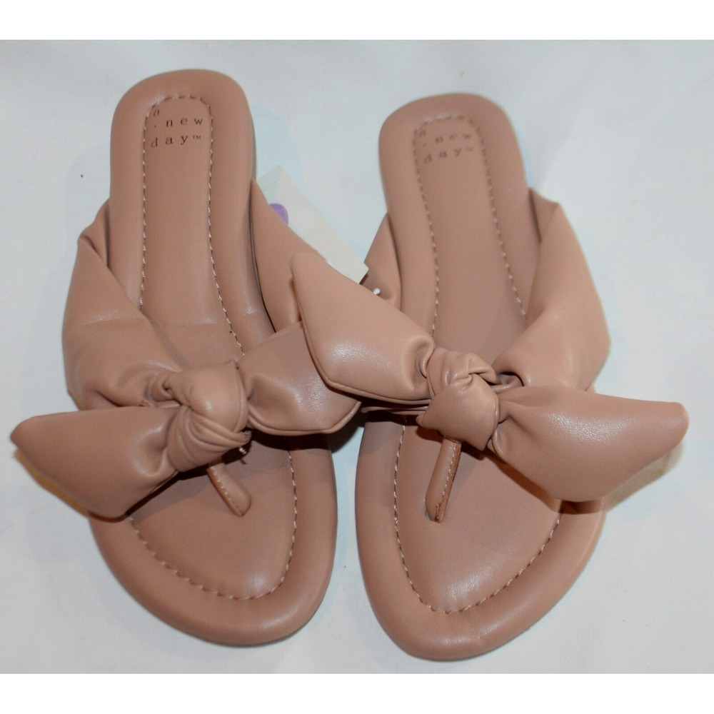 A New Day Womens Tan Adley Faux Leather Bow Thong Strap Flip Flop Sandals 6.5